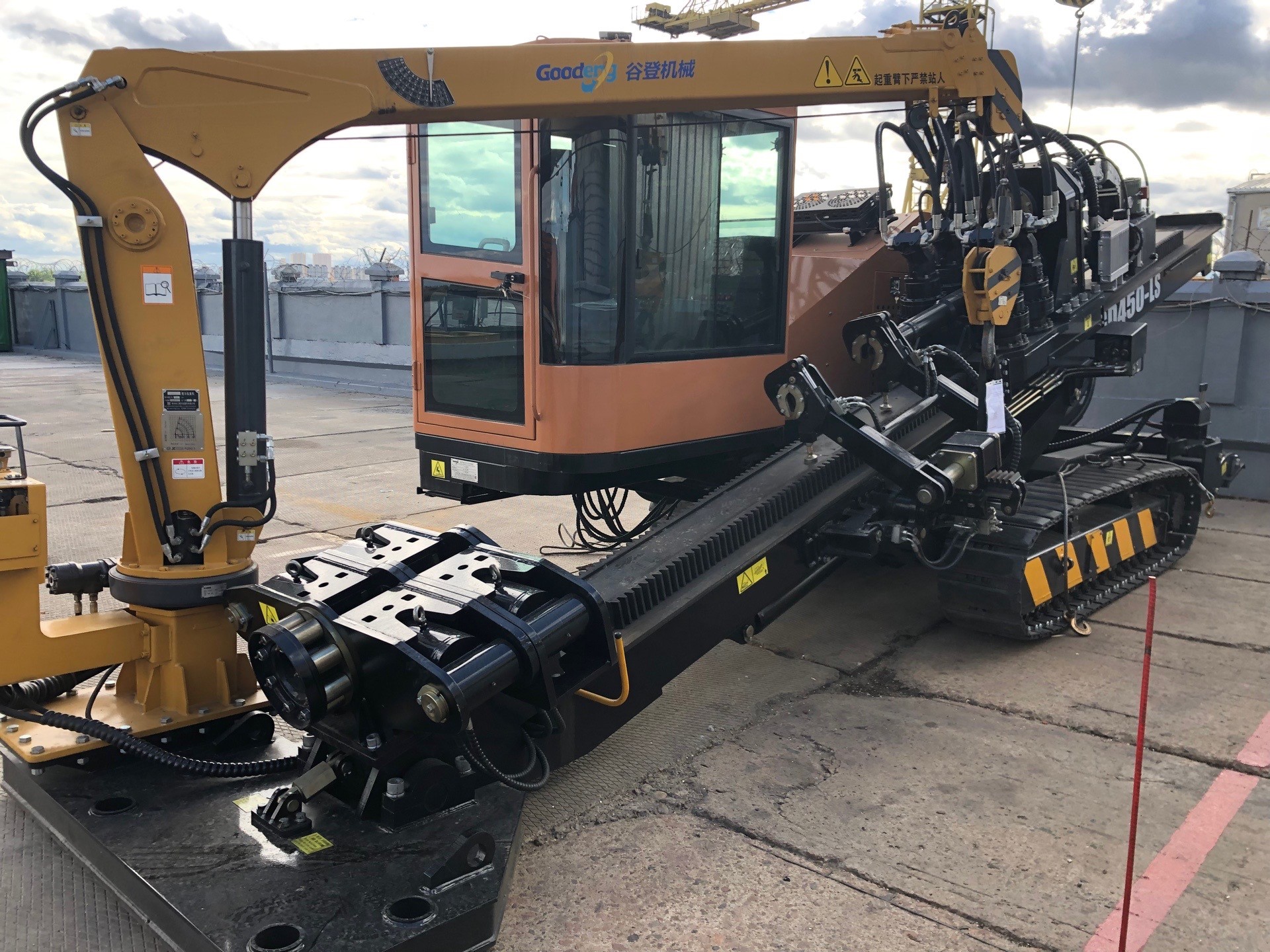 Буровая установка ГНБ Goodeng GS 500AT-LS в лизинг