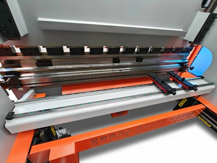ПРЕСС ГИБОЧНЫЙ ГИДРАВЛИЧЕСКИЙ METAL MASTER PRESSMASTER 25110 PRO