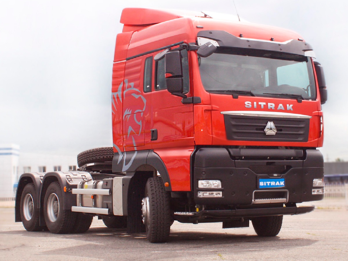 Тягач Sitrak C7H 6×4 в лизинг